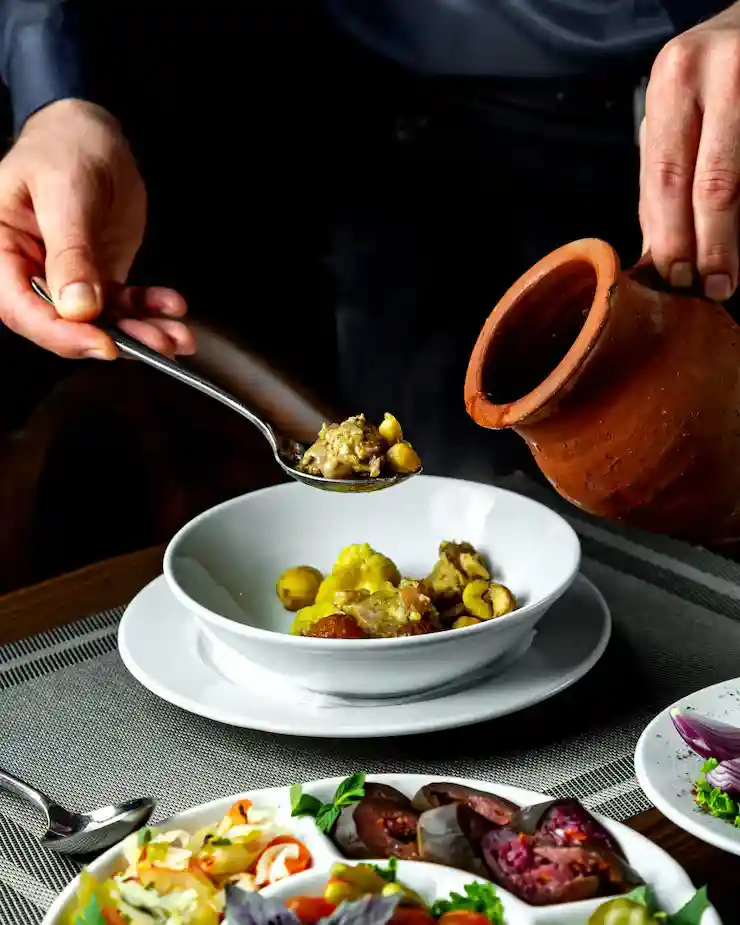 TheWeeklySpoon.com – Your Culinary Destination 2025